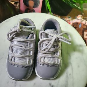 Size 6 toddler jordans